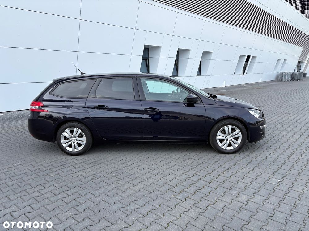 Peugeot 308 1.6 BlueHDi Allure S&S - 4