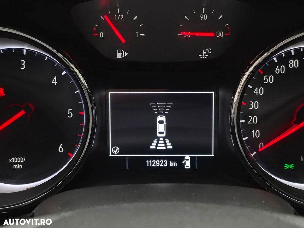 Opel Astra 1.6 BiTurbo D Start/Stop Business - 15