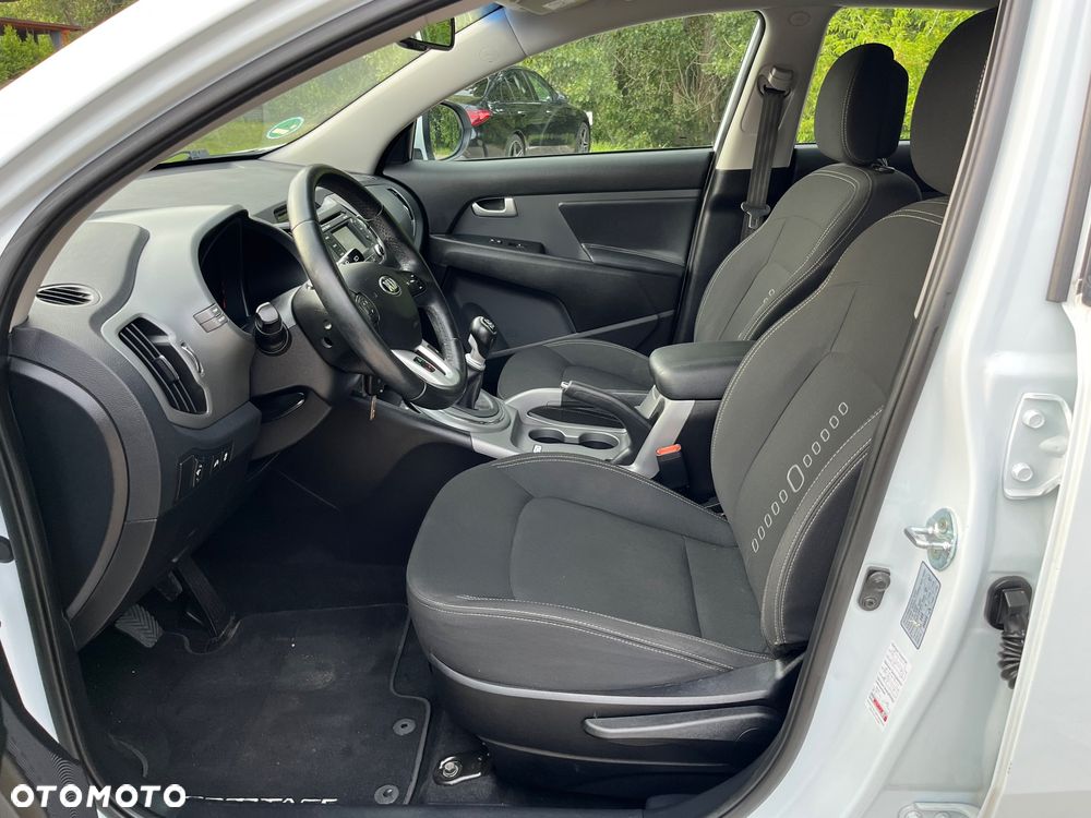 Kia Sportage 2,0 CRDI AWD Vision - 11