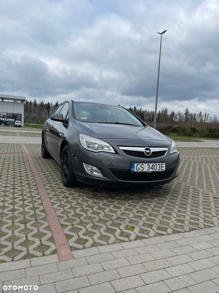 Opel Astra - 2