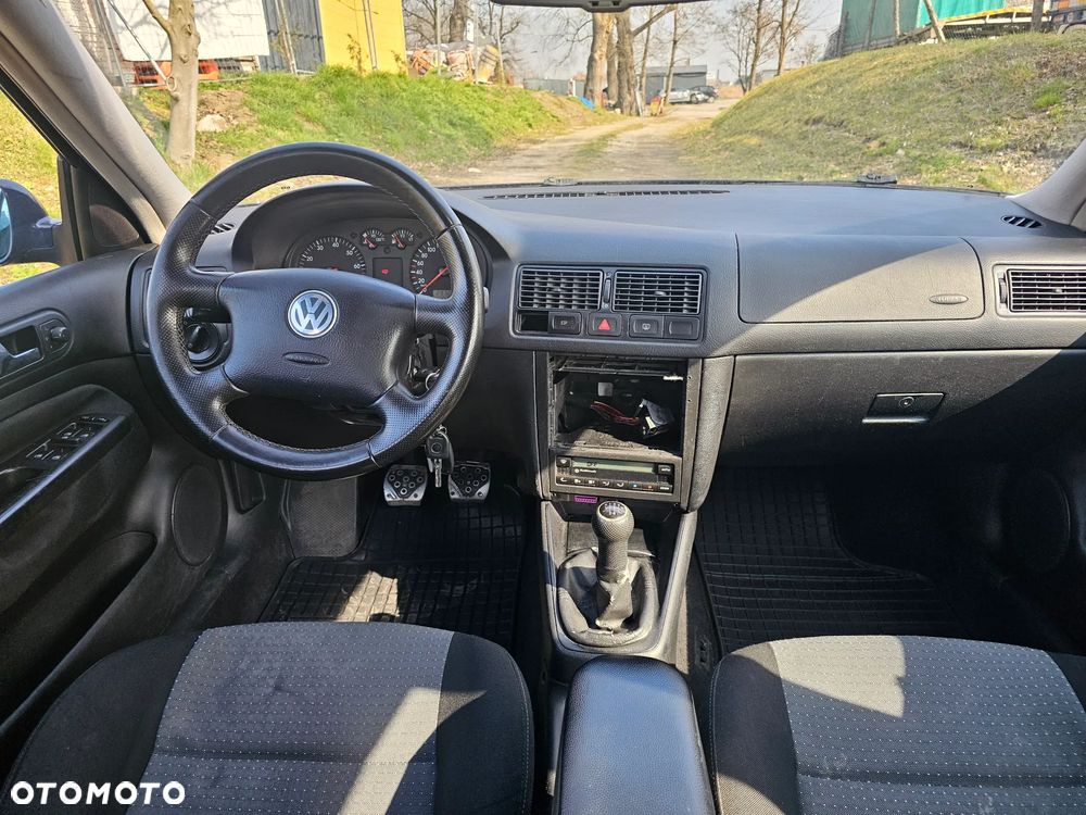 Volkswagen Golf 2.0 Basis - 5