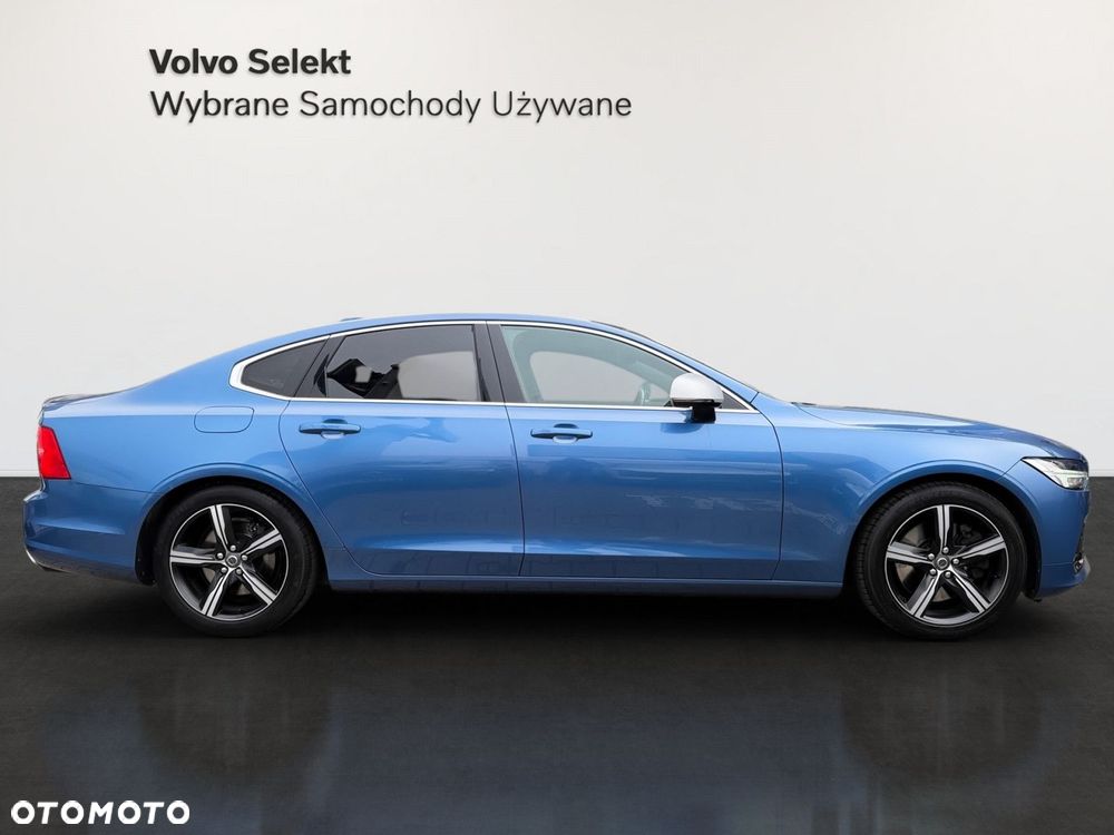 Volvo S90 - 4
