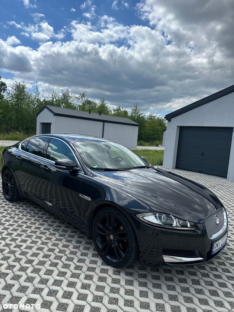 Jaguar XF 2.2 D Premium Luxury - 2