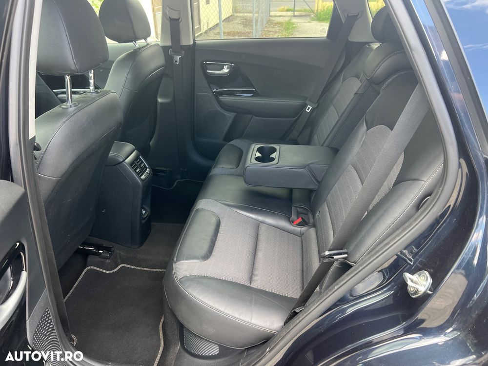 Kia Niro 1.6 GDI PHEV 2WD Aut. Spirit - 8