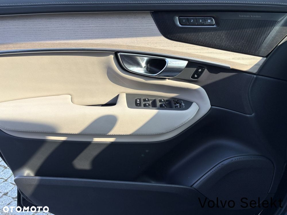 Volvo XC 90 - 18