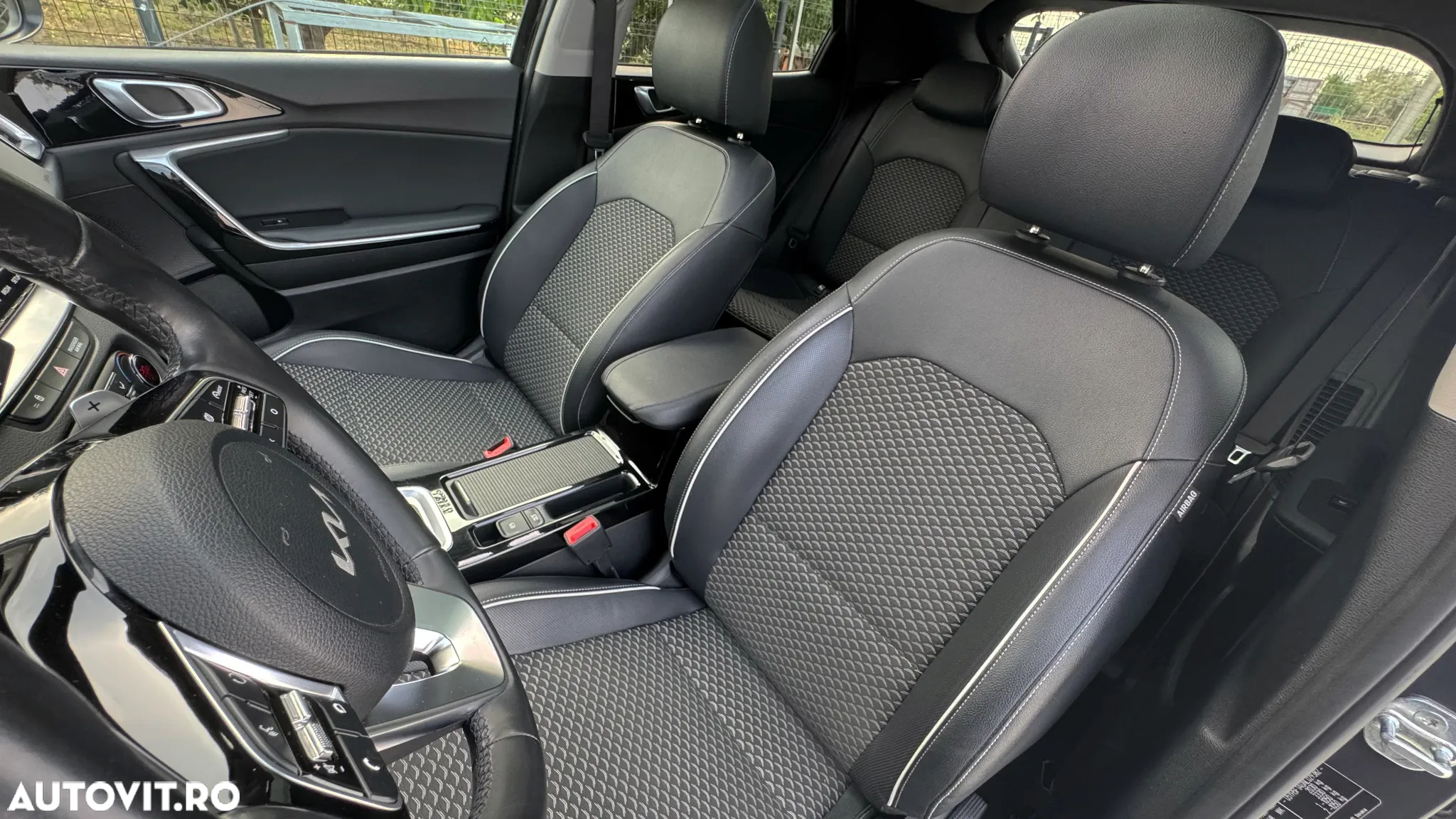 Kia XCeed 1.6 GDI DCT6 OPF Plug-in-Hybrid Inspiration - 12