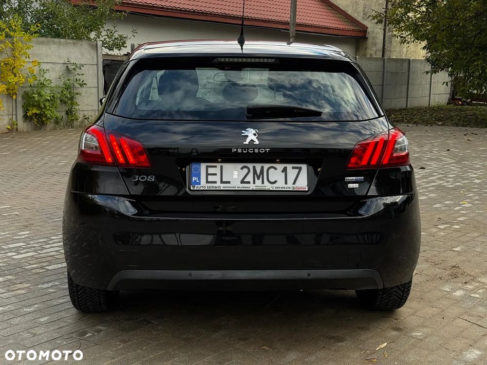 Peugeot 308 - 6