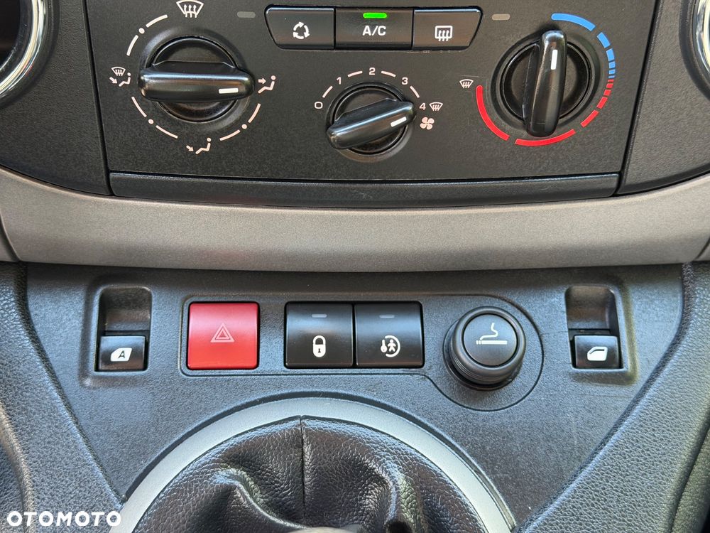 Citroën Berlingo 1.6 HDi Exclusive - 28