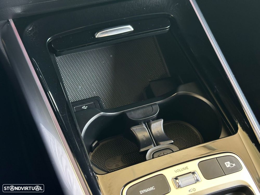 Mercedes-Benz EQA 250+ AMG Line - 25