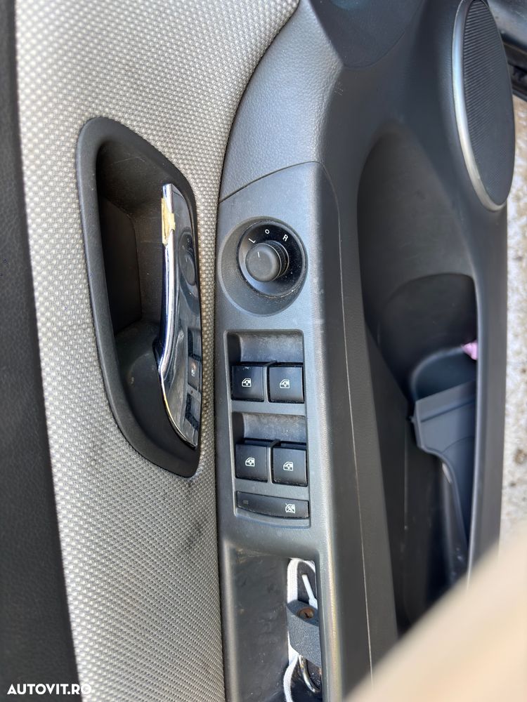 Chevrolet Cruze 1.6 LS Plus G2 - 10