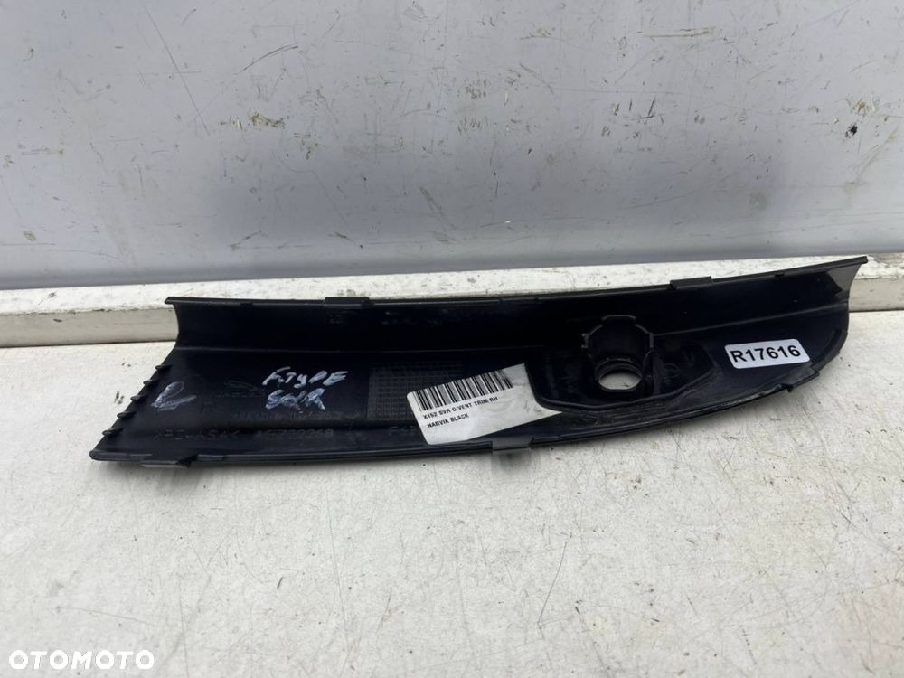 Atrapa Jaguar F-Type x152 SVR 14-24r listwa kratki zderzaka prawa przednia hx5m-15a862-a hx5m15a862a - 7