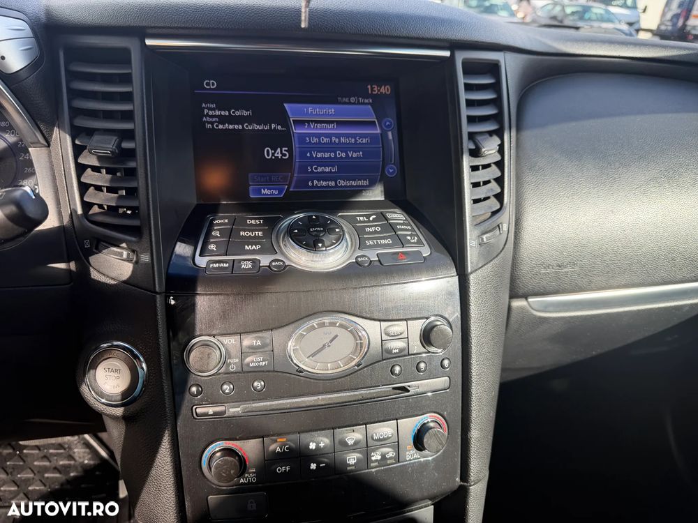 Infiniti FX 30 FX30d 3.0d V6 S AWD - 16