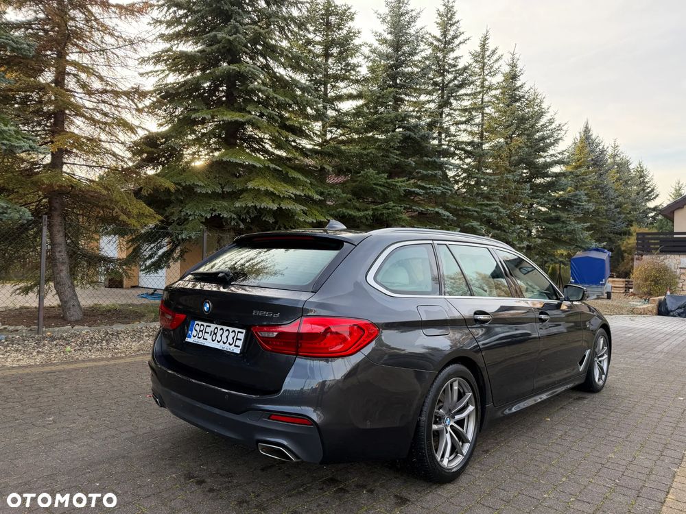 BMW Seria 5 525d M Sport sport - 9