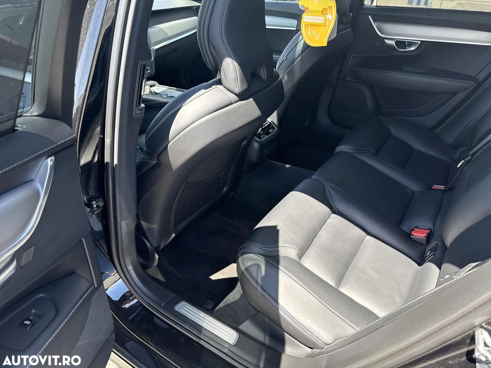Volvo S90 D5 AWD Geartronic Inscription - 21