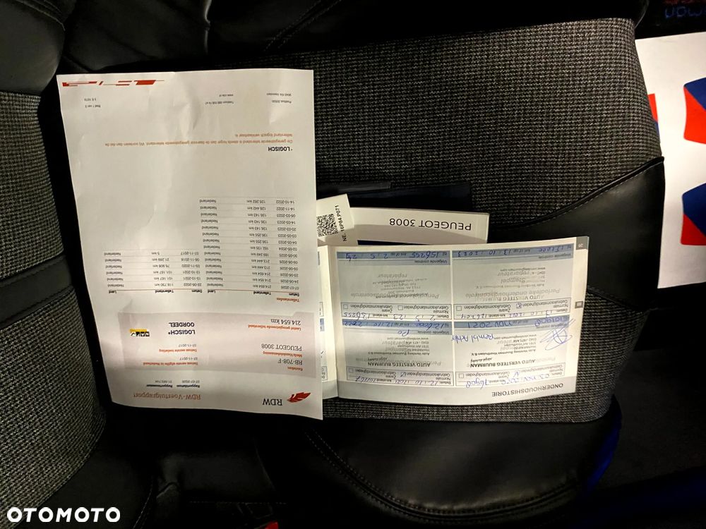 Peugeot 3008 BlueHDi 120 Stop & Start Allure - 26