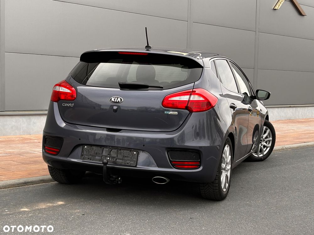 Kia Ceed 1.6 CRDi L - 19