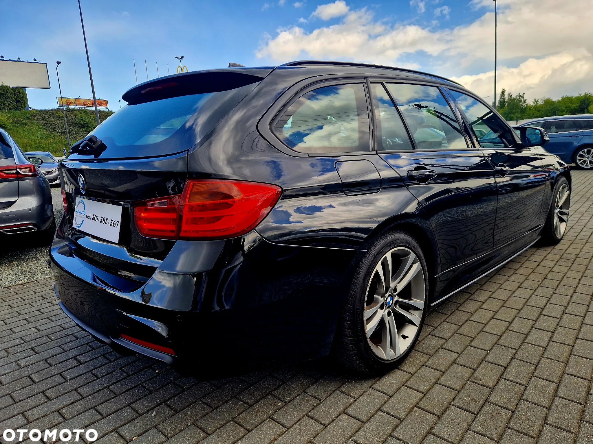 BMW Seria 3 330d xDrive M Sport EU6 - 9