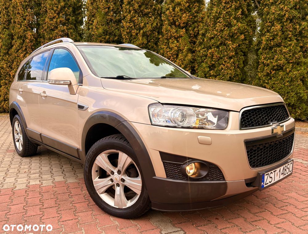 Chevrolet Captiva 2.2 D LS+ - 3