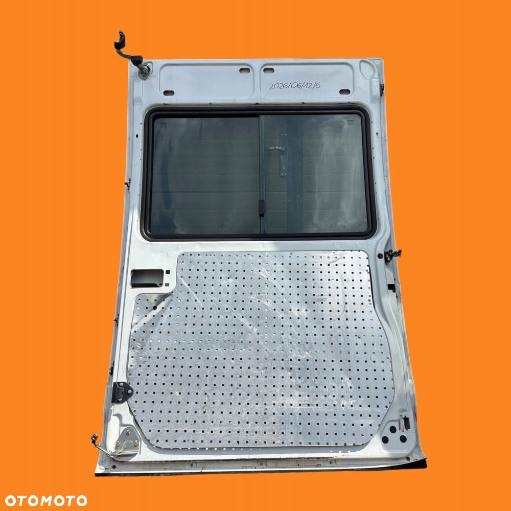 drzwi prawe przesuwne boczne h2 142cm iveco 06-14 - 4