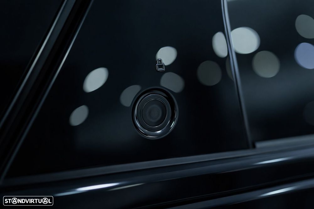 Ford Mustang Mach-E 75.7 kWh Premium AWD - 22