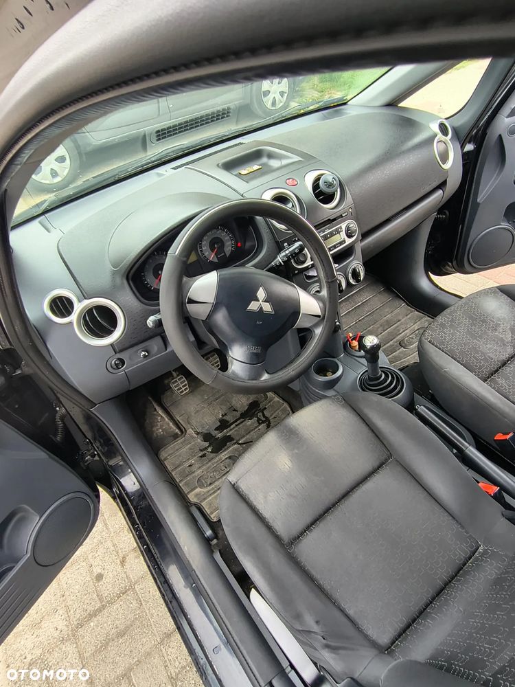 Mitsubishi Colt 1.3 Instyle - 9
