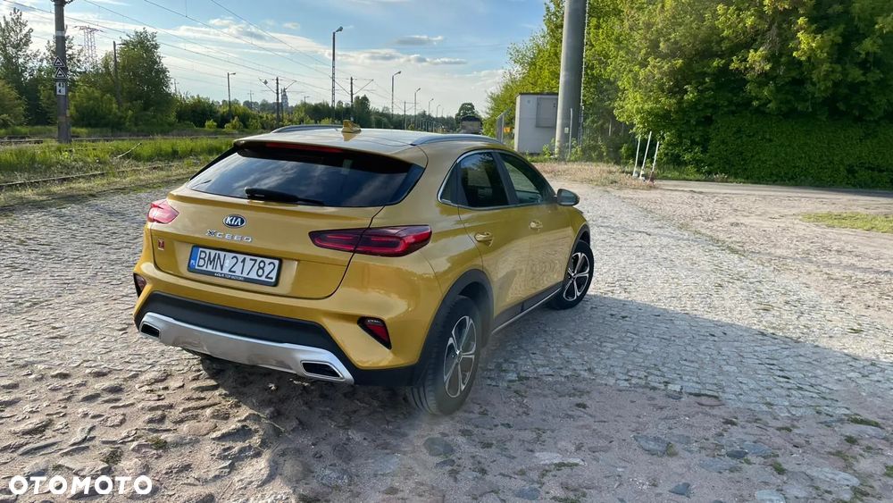 Kia XCeed - 6