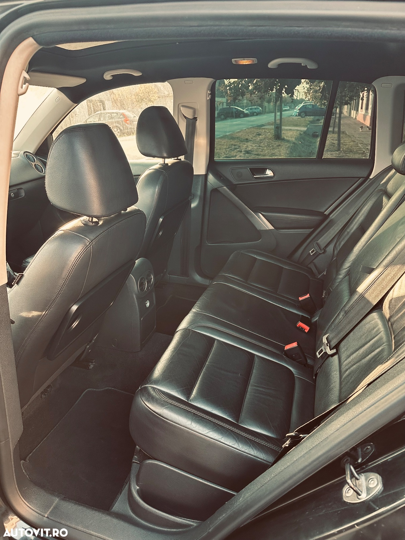 Volkswagen Tiguan 2.0 TDI DPF 4Motion Track&Field - 5