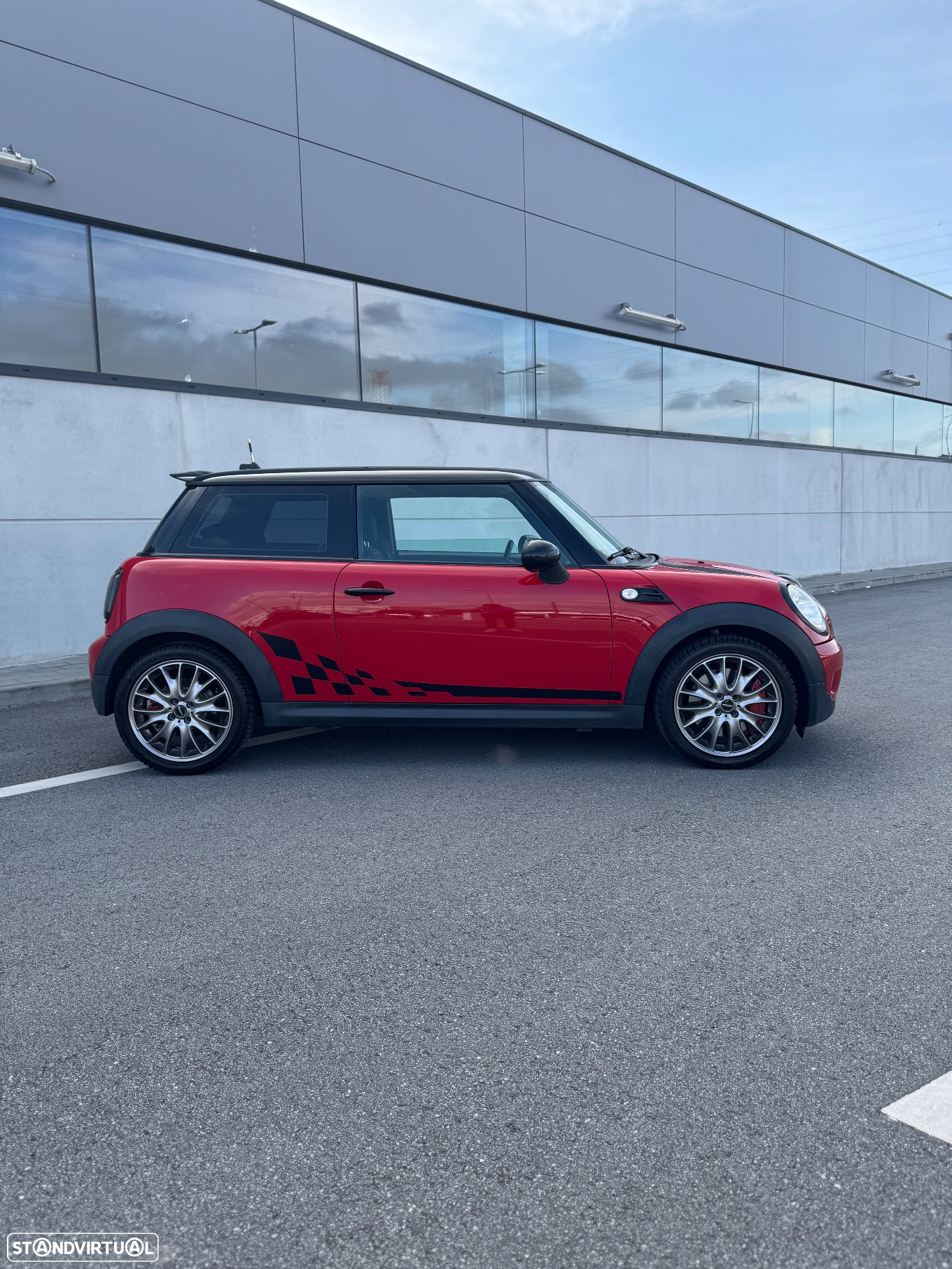 MINI 3 Portas John Cooper Works - 8