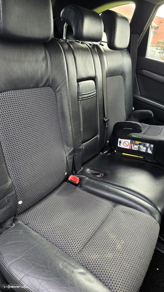 Chevrolet Captiva 2.0 VCDi Seven Extreme 7L - 32