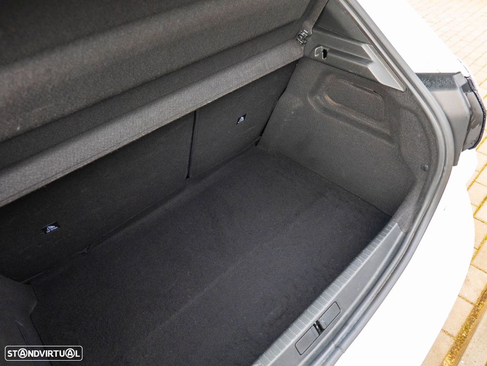 Peugeot 208 1.5 BlueHDi Active - 10