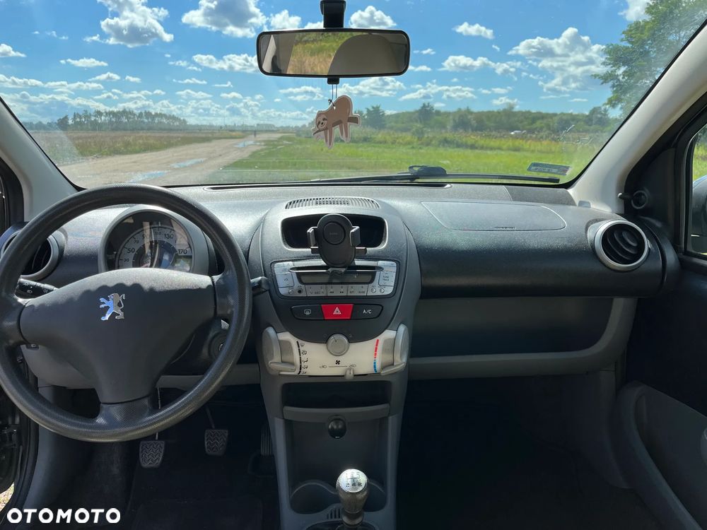 Peugeot 107 - 10