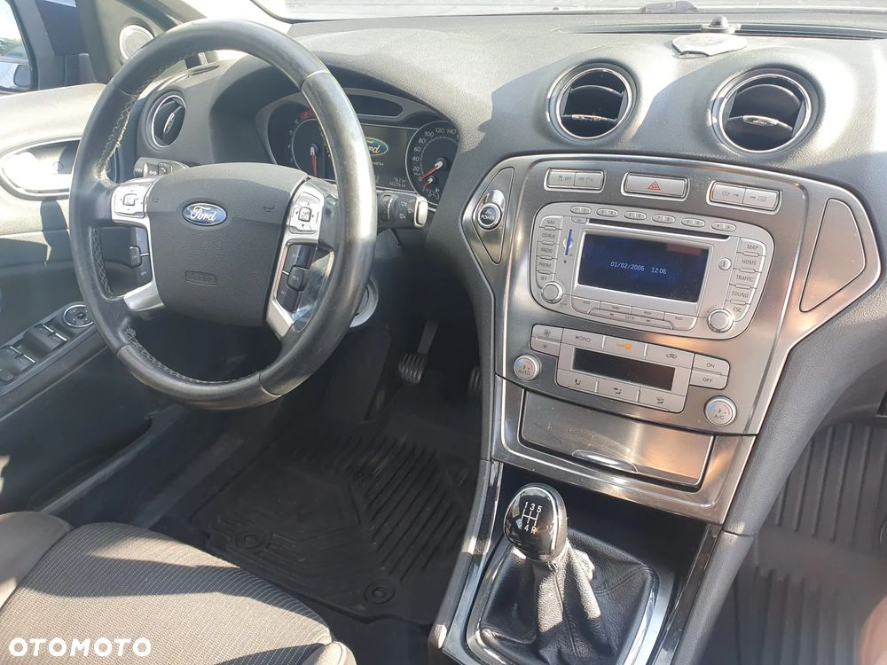 Ford Mondeo SW - 9