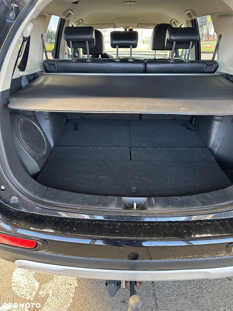Mitsubishi Outlander 2.2 DI-D Instyle SDA 4WD - 7