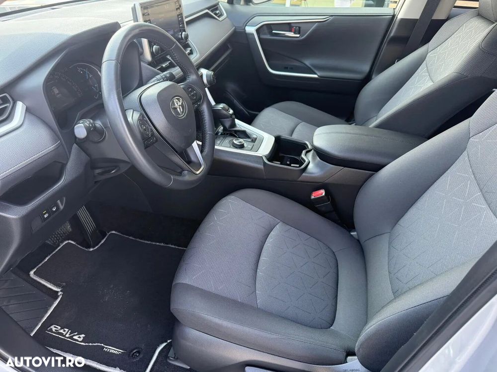 Toyota RAV4 - 20