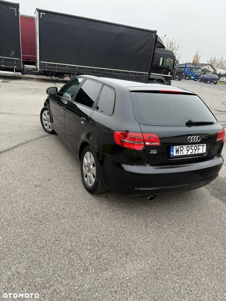 Audi A3 Sportback 1.6 Ambition - 6