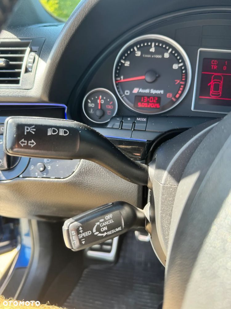 Audi A4 Limousine - 38