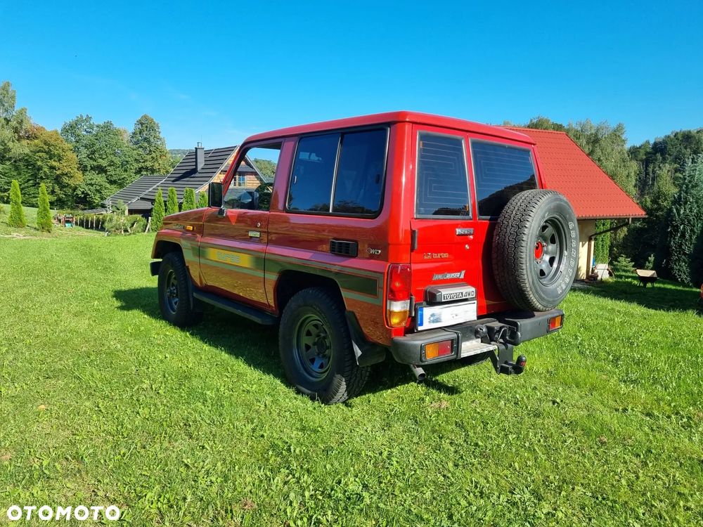 Toyota Land Cruiser LJ70 Turbo - 3