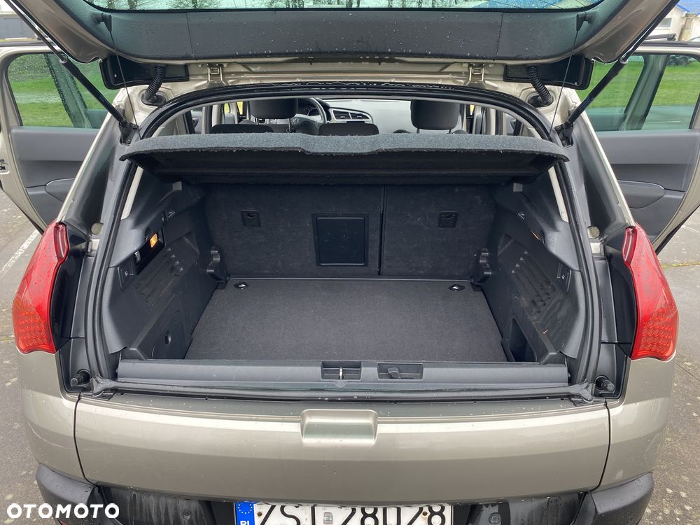 Peugeot 3008 HDi FAP 110 Family - 10