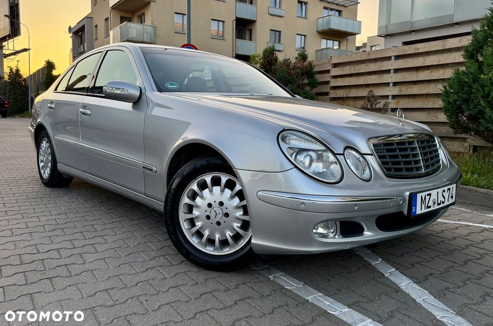 Mercedes-Benz Klasa E 200 Kompressor Elegance - 27
