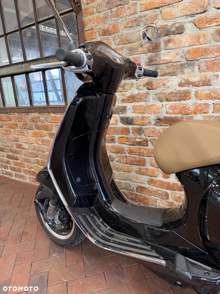 Piaggio Vespa - 17