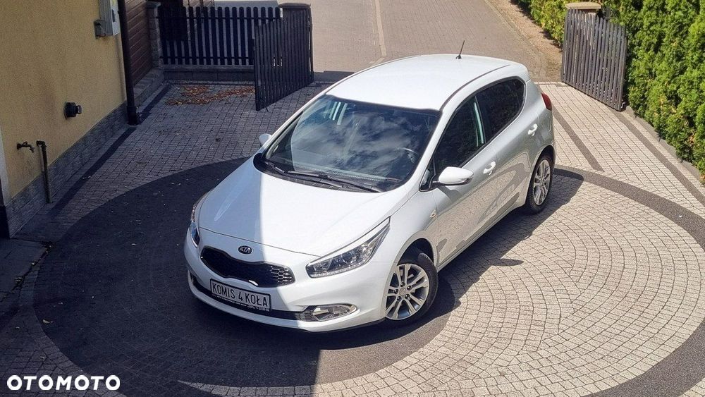 Kia Ceed - 20