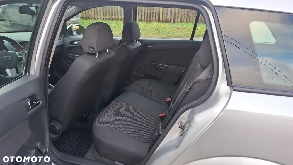 Opel Astra 1.6 Edition - 14