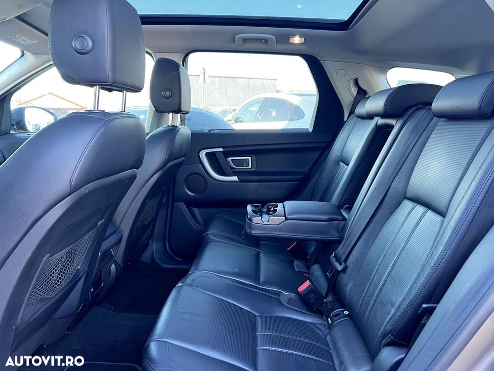 Land Rover Discovery Sport - 27