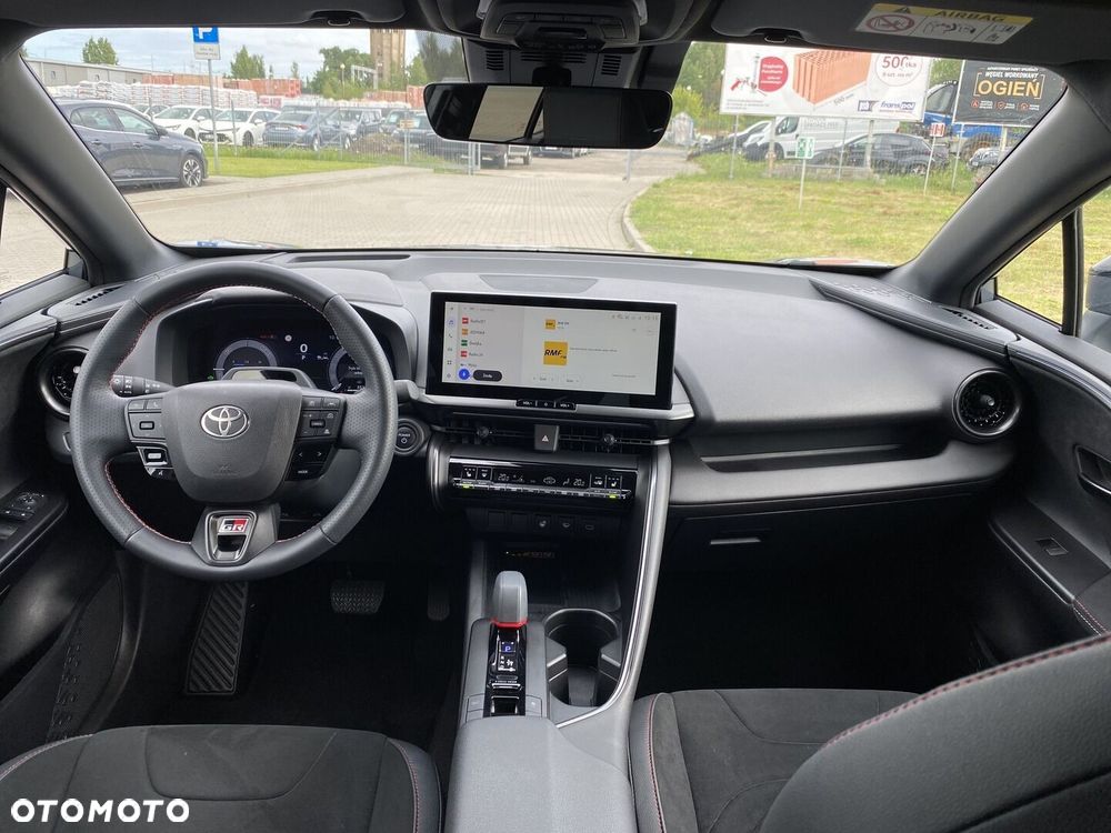 Toyota C-HR - 12