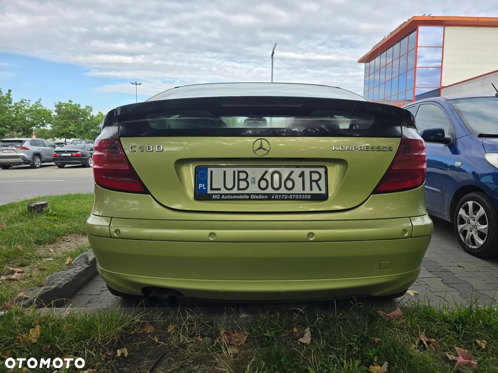 Mercedes-Benz Klasa C 180 Kompressor - 8