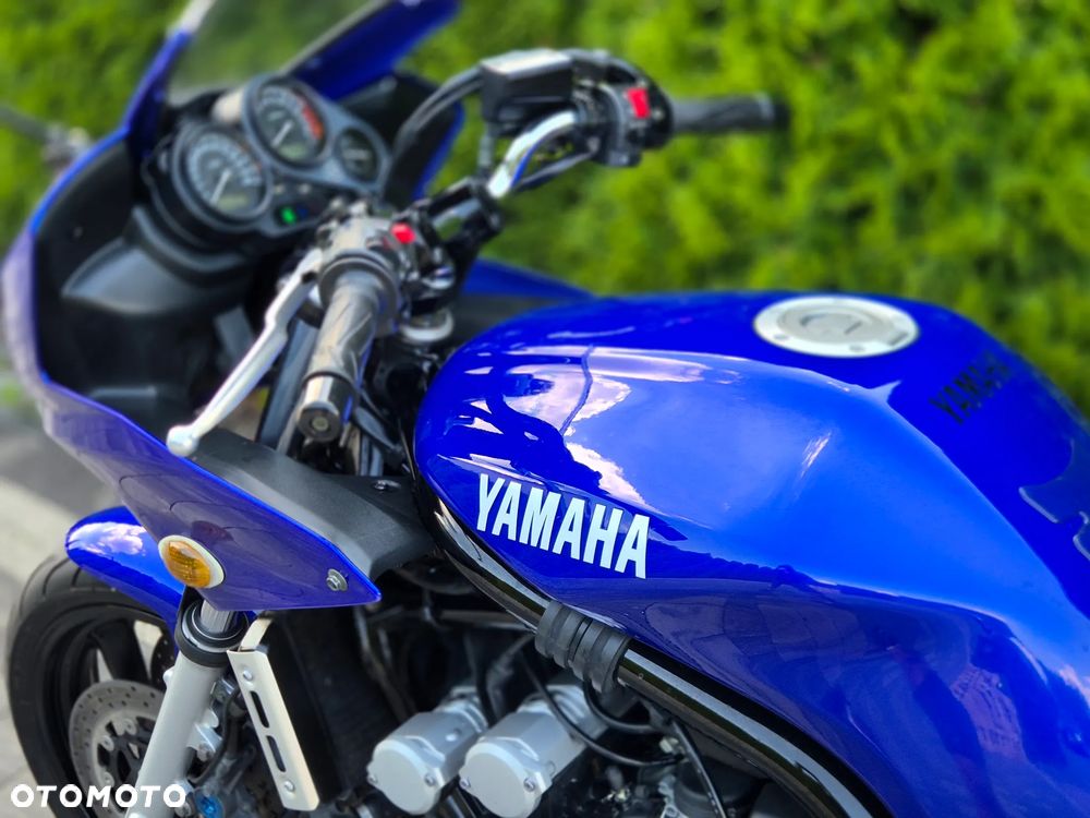Yamaha FZ6 - 16