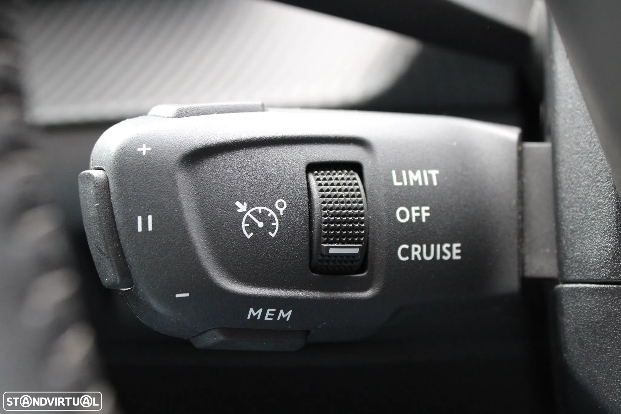 Peugeot e-208 50 kWh Allure Pack - 24