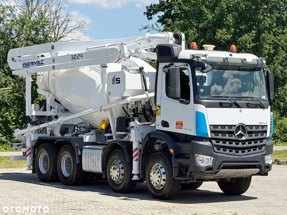 Mercedes-Benz AROCS 3743 * POMPA DO BETONU 24 m + PILOT * STAN BDB / 8x4 - 1