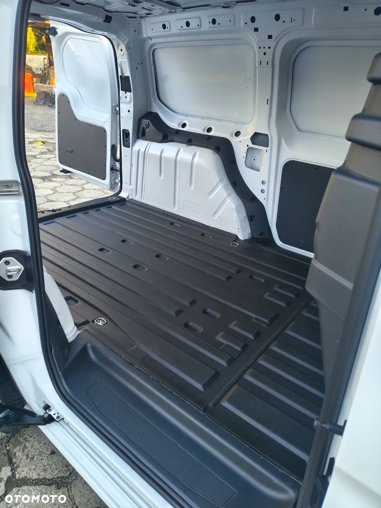 Ford Transit Connect Long 2.0Tdi - 23