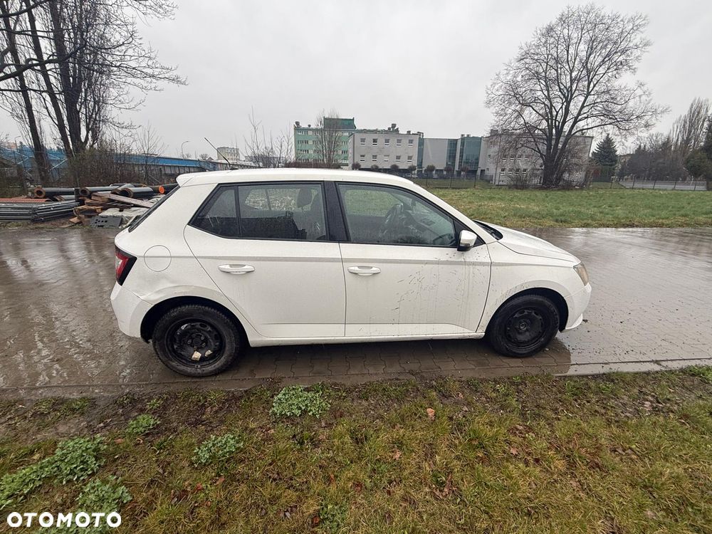 Skoda Fabia 1.0 Active - 6